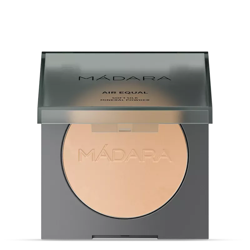MÁDARA AIR EQUAL Soft Silk Mineral Powder – Mat & luchtig | vitsenmins.nl